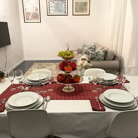 Artemisia Apartment