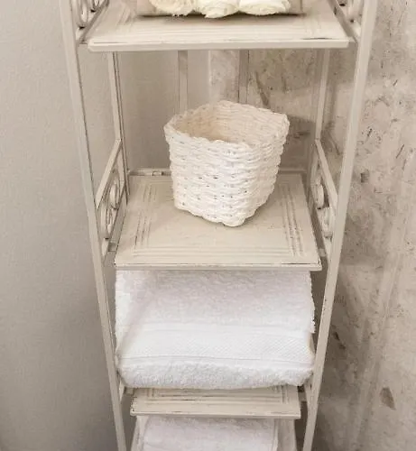 Artemisia Apartment Viareggio