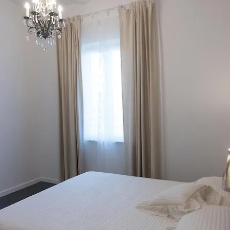 Artemisia Апартаменти В'яреджо